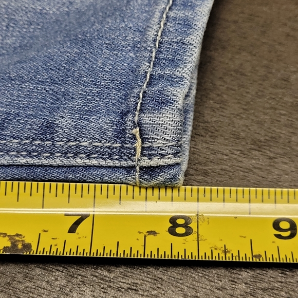 White House Black Market destructed girlfriend jean bermuda shorts - Picture 9 of 15